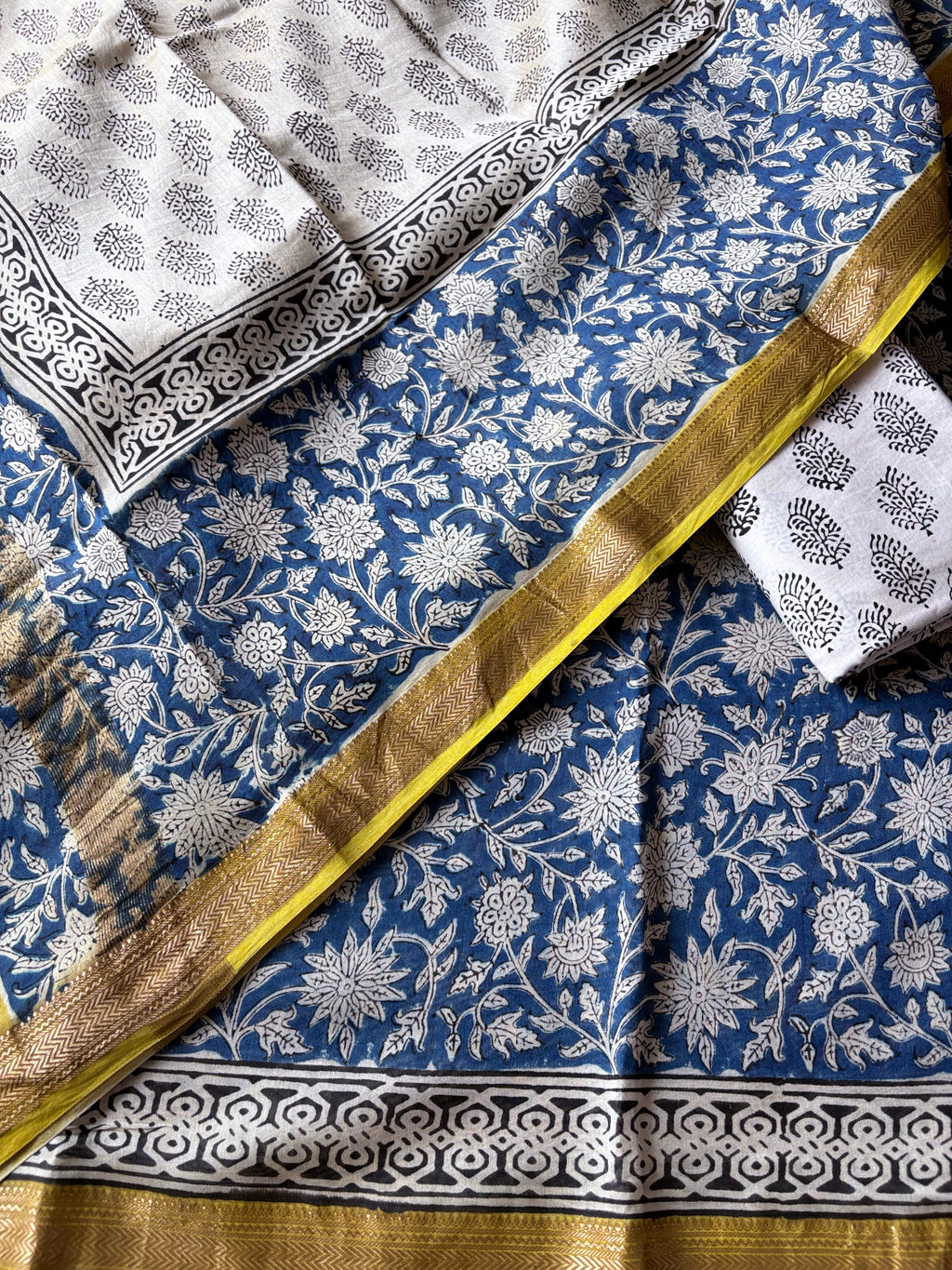 Unstitched Maheswari kurta piece with Maheswari dupatta and cotton pant fabric 3 piece set - Blue Pointed Flowers