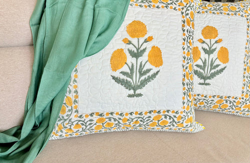 24*24 Cushion Cover Blooming Flower