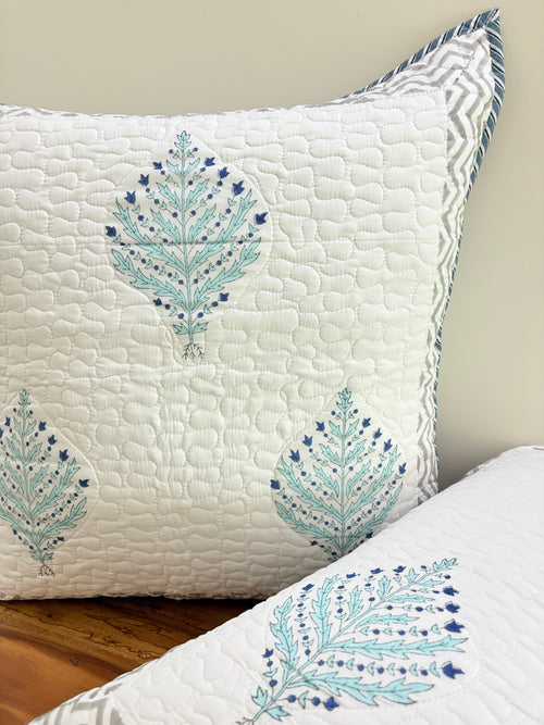 24*24 Cushion Cover 3 leaf