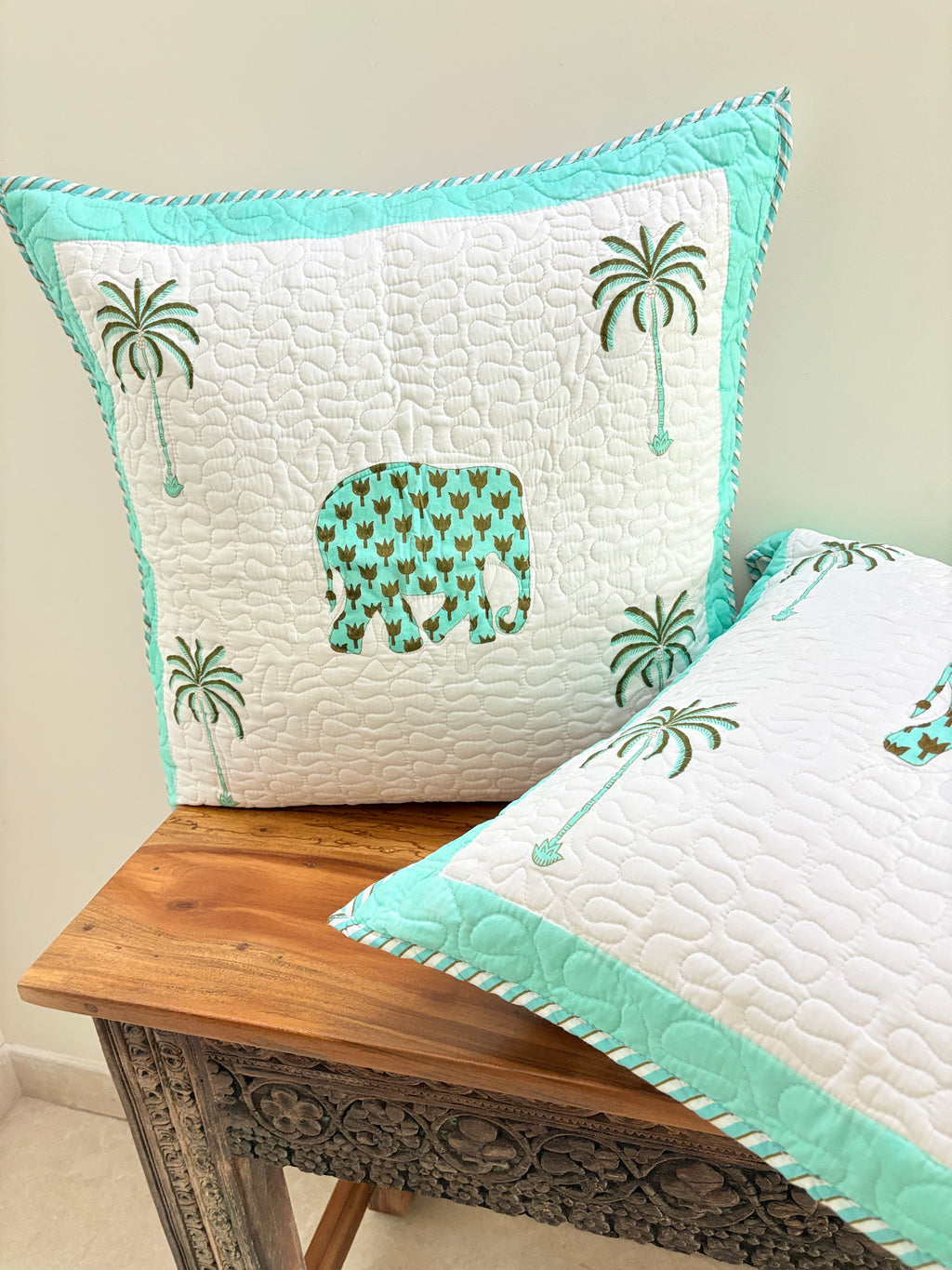 24*24 Cushion Cover Green Elephant